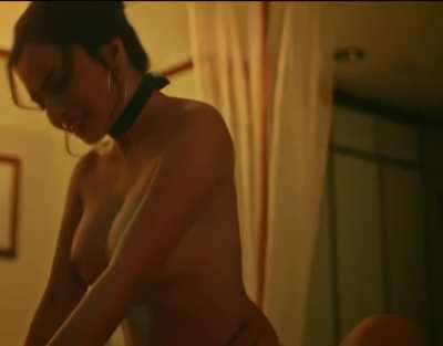 Cara Gonzales - Beautiful Filipina plot in 'Hugas'