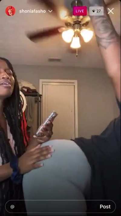 Damn her shit is fat 😩😩