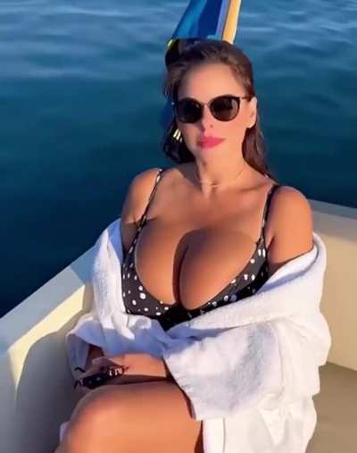 Wendy Fiore got the best natural titties