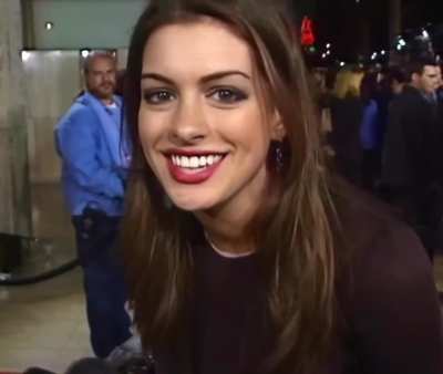 Anne Hathaway