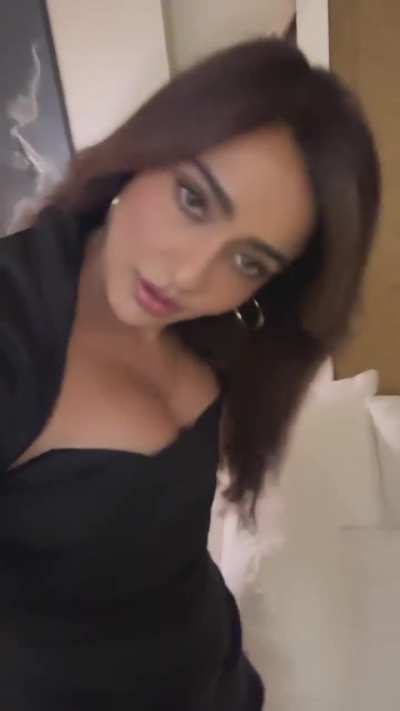 Neha Sharma 