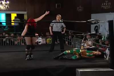 Davina Rose (Bayley) takes Saraya's basement dropkick