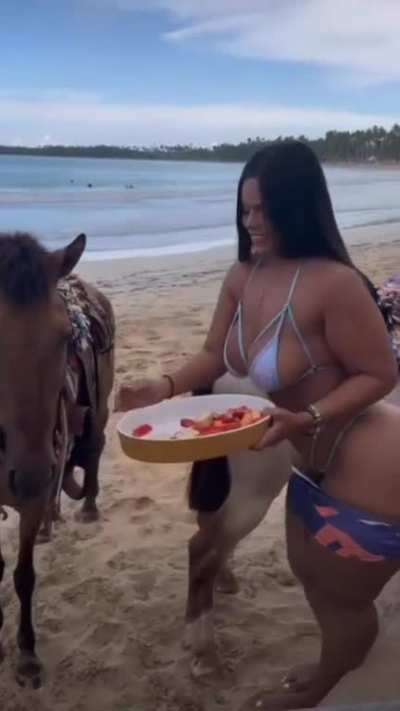 🇧🇷🇵🇦T<wbr>hick🍑