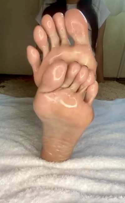 Oily 🔥🔥🔥