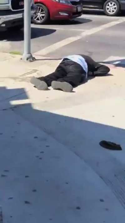 Bro really folded like that