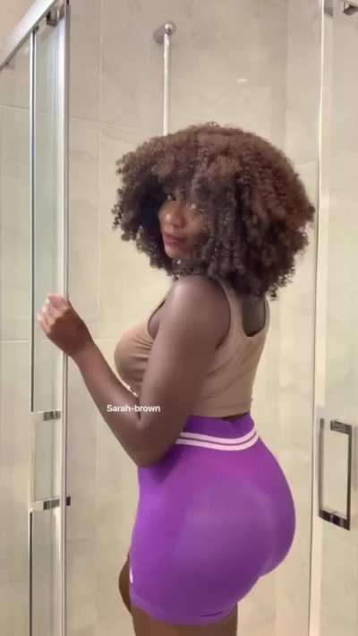 Do you like girls with big booty ?