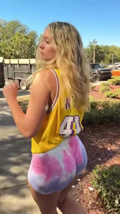 Dream girl