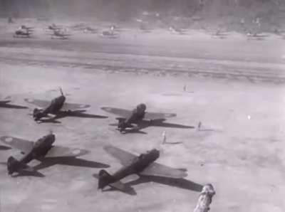 [Video] Mitsubishi A6M3 Model 22 Zero fighters of the 251st Naval Air Group operating out of Buin airfield, October 1943 [886x660]