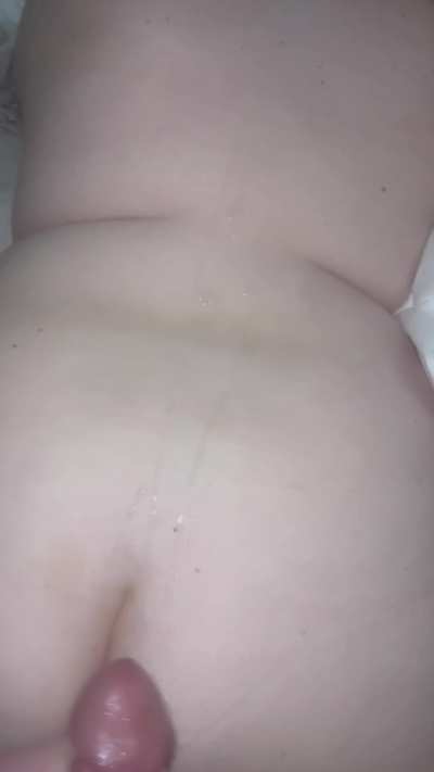Hubbys load on my back😍