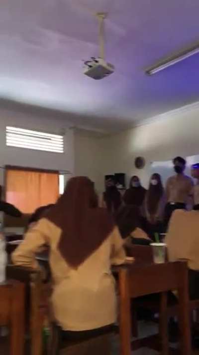 Mau nih pak?