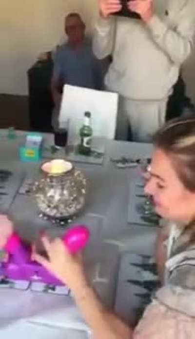 BU OYUNCAK TRDE TUTMAZ