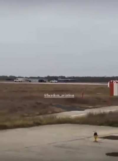 Bayraktar KIZILELMA Unmanned Combat Warplane with the Ukrainian AI-25TLT engines is on the runway for its first flight set for this week. First flight was previously set for the first months of 2023 but the project has been going so fast that it has been 