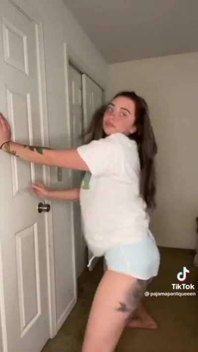 @pajamapantqueeen