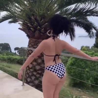 Shera Kerienski