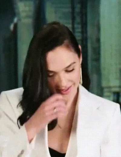 Gal is an orally obsessed slut 👄