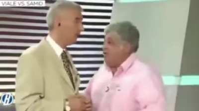 Mas de una decada y todavia no hay un tag de delirios argentinos.