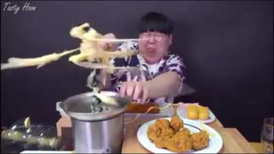Mukbanger confused a chocolate fountain for a fondue pot