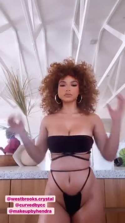 She is 🔥🔥
