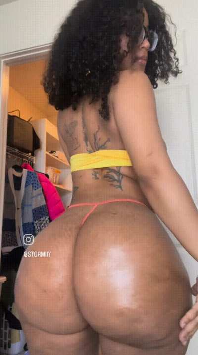 ass boom🤑<wbr>🤑🤑🤑