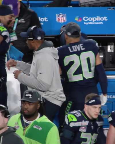 [Mic'd Up] Julian Love knew what to look for to get an INT in the Super Bowl