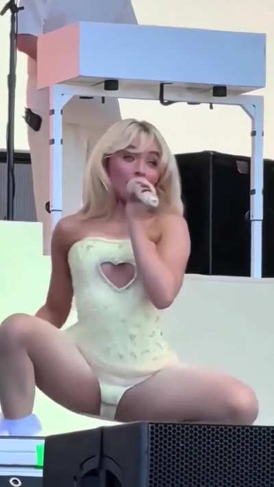 Sabrina Carpenter