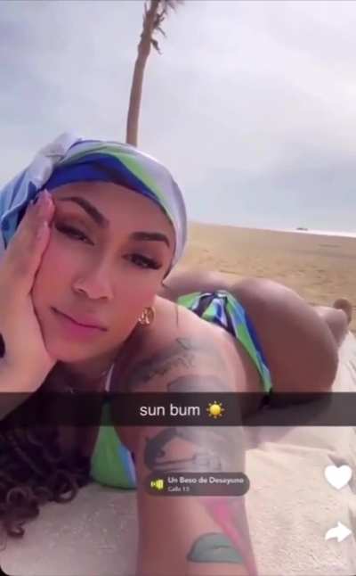 Queen Naija butt clap 😮‍💨😮‍💨