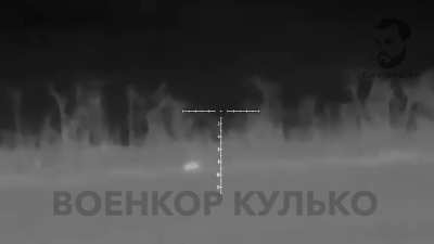 Ru pov : Russian sniper kills 2 Ukrainian servicemen with one well aimed shot