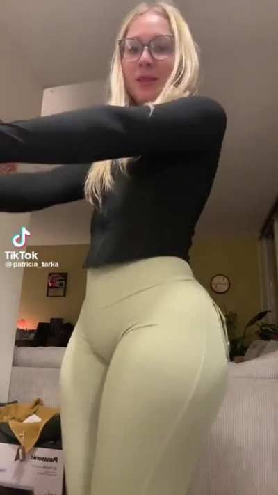 JAW DROPPER