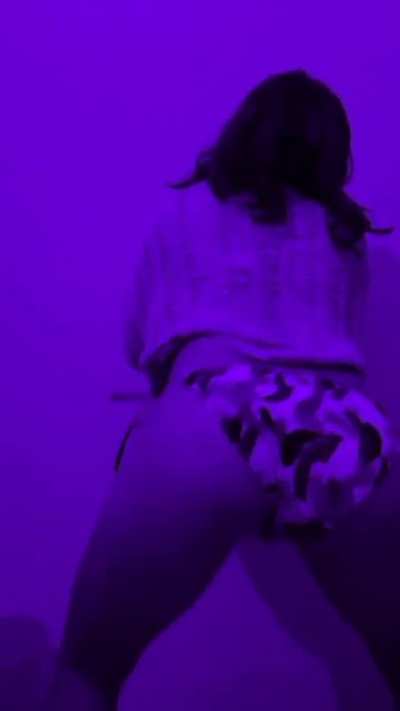Twerk<wbr>❤️❤️🍑<wbr>🍑