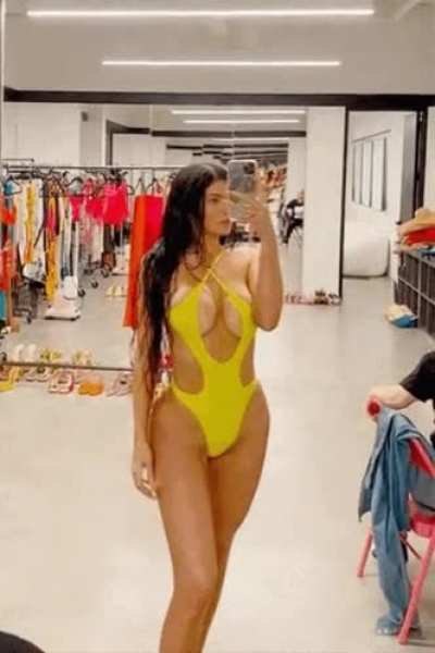 😋