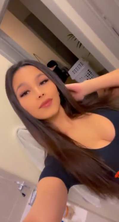 Hi
