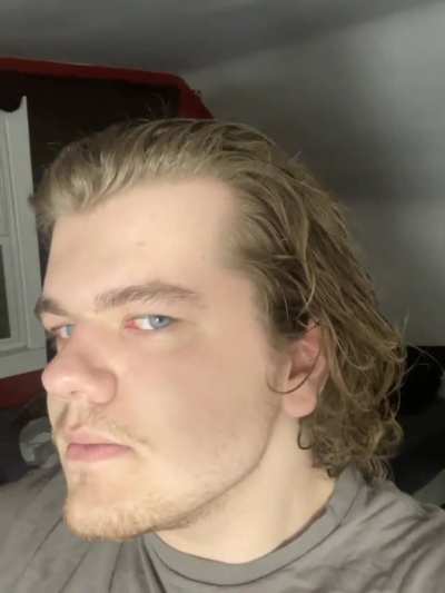 Is my hairline receding or just maturing? (20M)