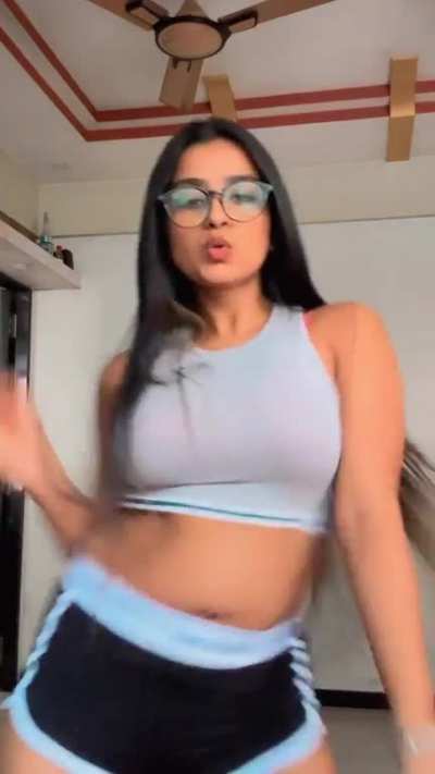 Suhuuu bouncy jugs 