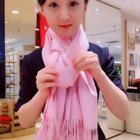 How to tie a scarf