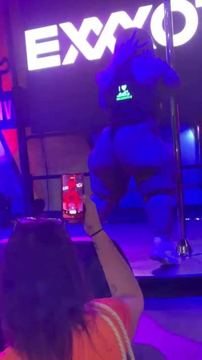 Little Pole Dancer (shawty816only)
