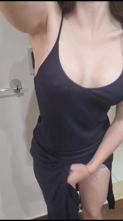 Fun fact : I never wear a bra, and I hate panties [REVEAL]