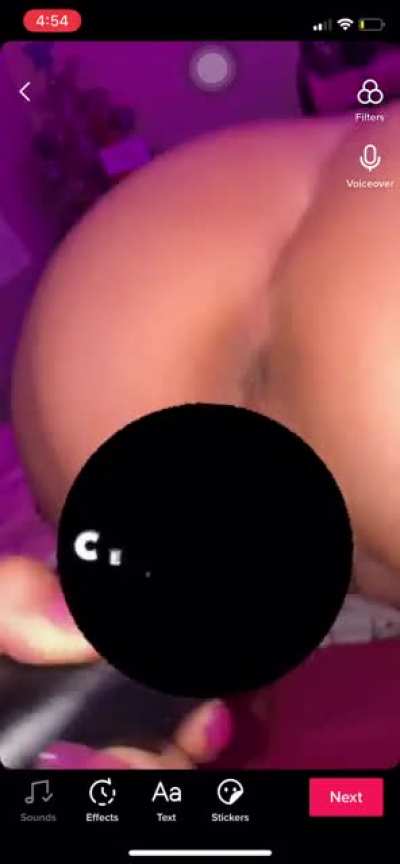 the one and only Jennifer Shade, link is in the comments babes