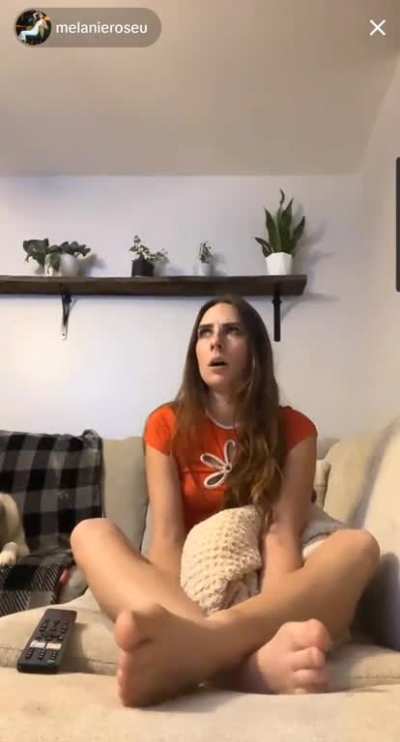 @melanieroseu