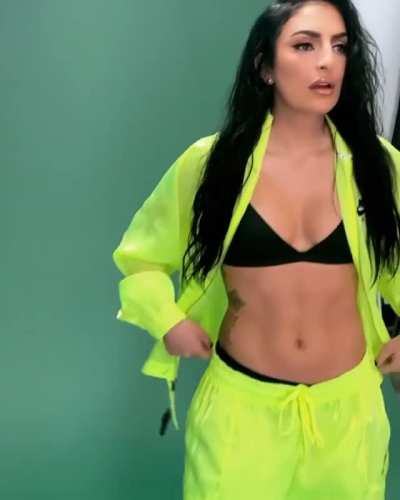 Sonya Deville