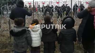Hypocrisy at the border: Trained children in the service of Belarusian nad Russian propaganda screaming 