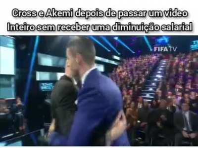 Meu primeiro meme que pegou mais de 500 upvotes foi esse do Cristiano Ronaldo (só que tinha outra legenda no original obviamente)