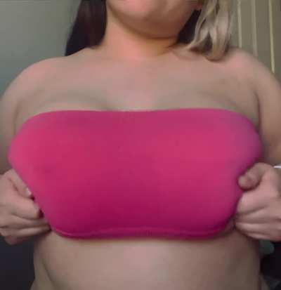 Nipple play😈 [OC]