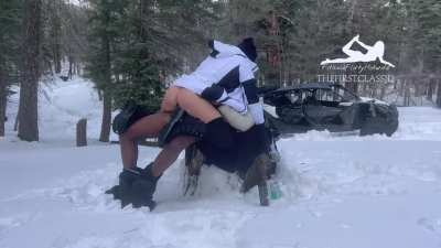 New Hotwife video out :) Fun adventure in the snow with the beautiful fitan<wbr>dflir<wbr>tyhot<wbr>wife and her husband . We fucked so good and she got a huge creampie and hubby cleaned up . 41 min on Onlyf<wbr>ans.c<wbr>om/Th<wbr>eFirs<wbr>tClas<wbr>sJD