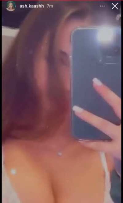 👅