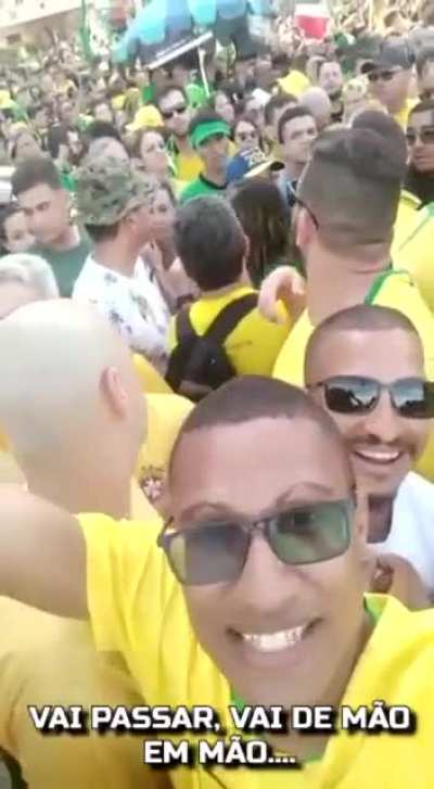 Alguém poderia testar na próxima manifestação da esquerda para ver se teremos o mesmo resultado?