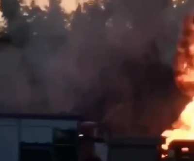 IL-76 crashed in the Ryazan region. This is the third plane crash in Russia in a week. They do not exclude the work of sanctions, due to which the Russians no longer receive imported components for their aircraft.