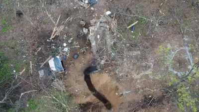 Russian forces CQ combat at Ukrainian trench