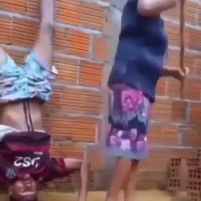 desce daí!
