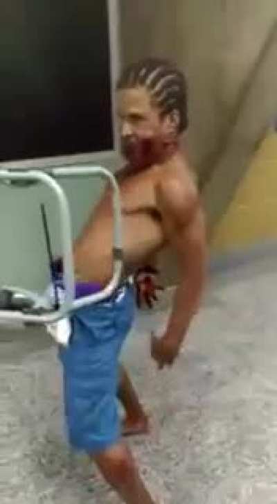 Bath salts turn Brazilian man into a zombie.