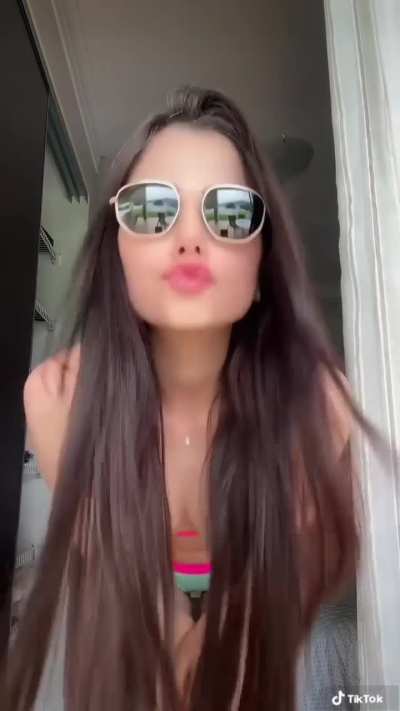 Thawany Faria 